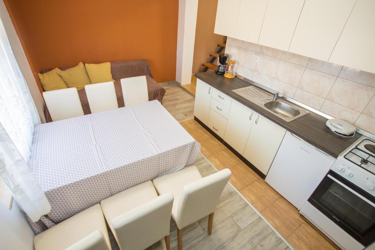 Ema-Dany Apartment Porec Exterior photo